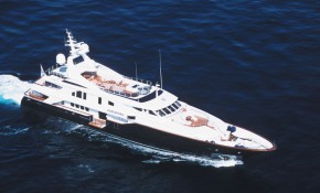 Моторная яхта Alexandra