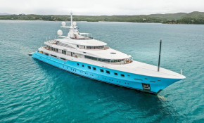 Моторная яхта AXIOMA