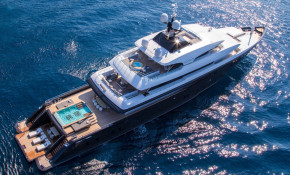 Моторная яхта LOON