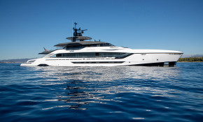 Моторная яхта LOEWE