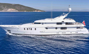 Моторная яхта JAZ