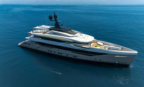 Моторная яхта ETERNAL SPARK