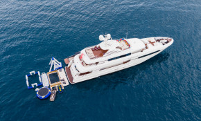 Моторная яхта Maximilian MMIV