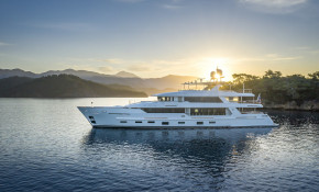 Моторная яхта SUNRISE