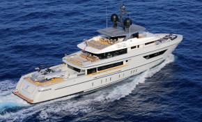 Моторная яхта X