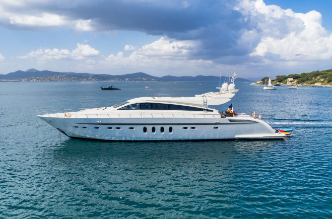 Моторная яхта Eclat | ARNO