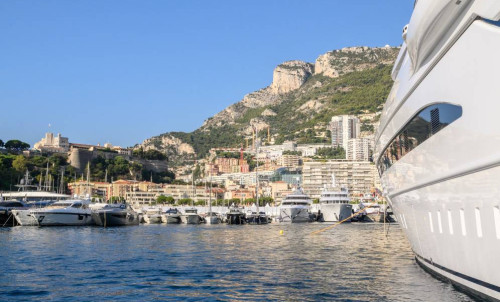 Monaco Yacht Show 2021. Выдающиеся яхты в Порту Эркюль