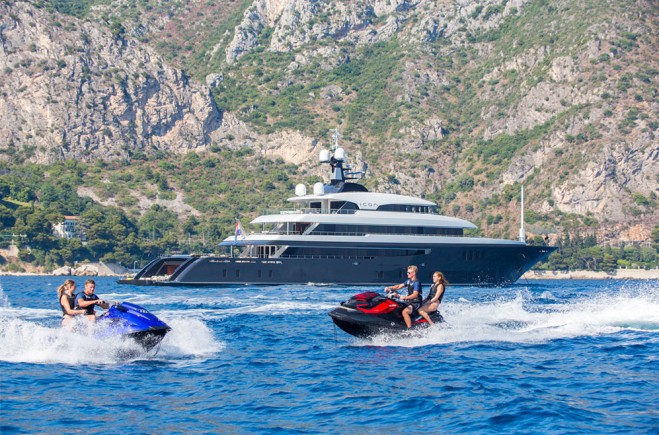 Яхта Icon названа одной из лучших яхт для семейного отдыха.